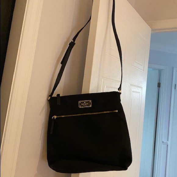 Kate Spade Purse - Picture 2 of 3